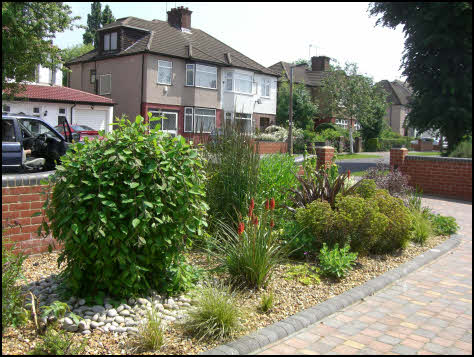 garden design Pinner, Middlesex